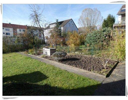 Garten mit Gemüsegärten