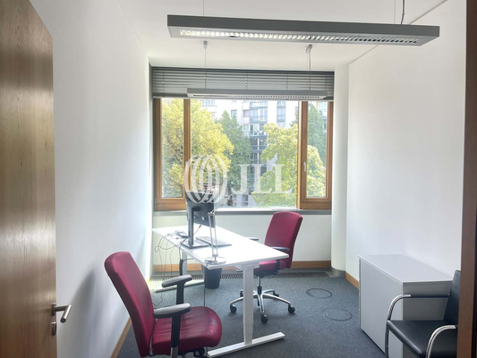 Innenansicht - UV - JLL 