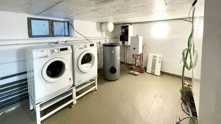 Wasch- und Heizungsraum