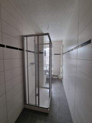 Muster - Bad mit Dusche