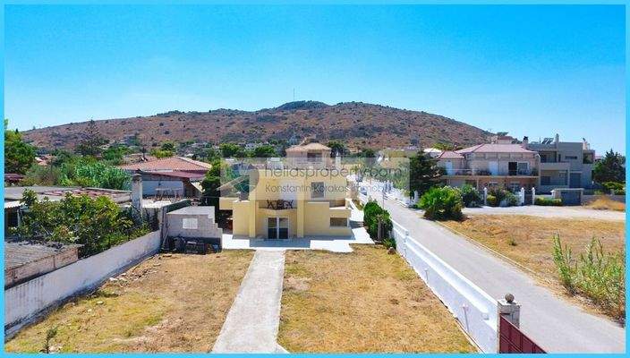 43ca758f43084e33be50a67d0244c14f-original