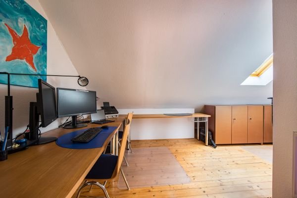 Arbeitszimmer im Obergeschoss