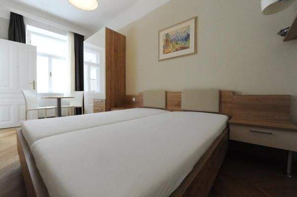 Schlafzimmer / bedroom