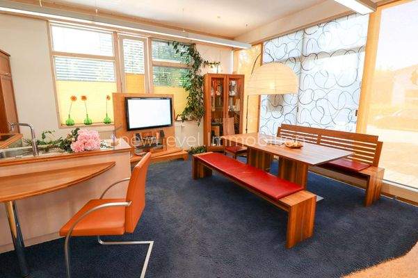 Konferenzraum mit Kaffeeküche