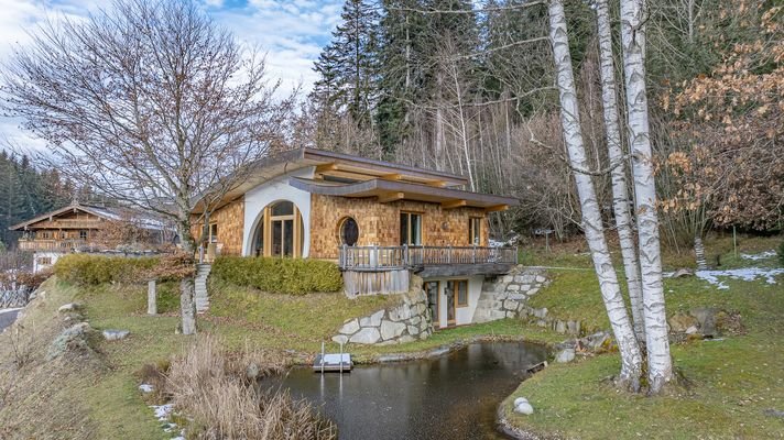 KITZIMMO-Einzigartiges Anwesen mit Blick auf den Schwarzsee - Immobilien Kitzbühel.