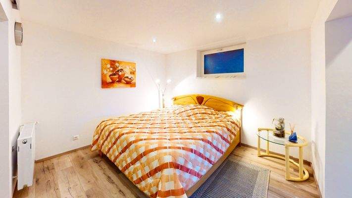 Schlafzimmer (Whg KG)