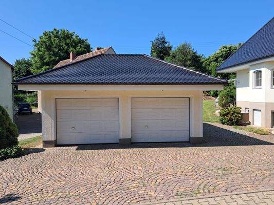 Doppelgarage 