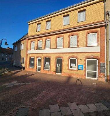 Fensterfron-Ansicht vorn