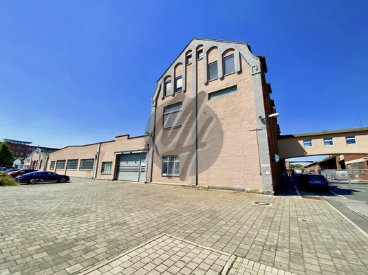 INFOS UNTER: 06171-586000