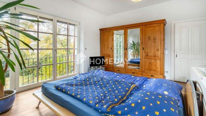 1. OG Schlafzimmer 2