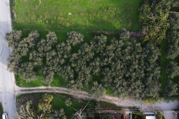Kreta, Kalyves: Grundstück mit bezauberndem Meerblick zu verkaufen, nur wenige Schritte vom Strand entfernt