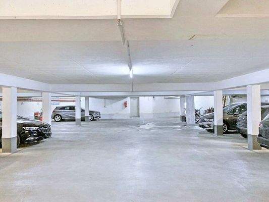 Tiefgaragenplatz