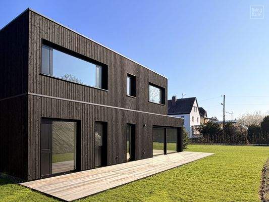 großzügige terrasse