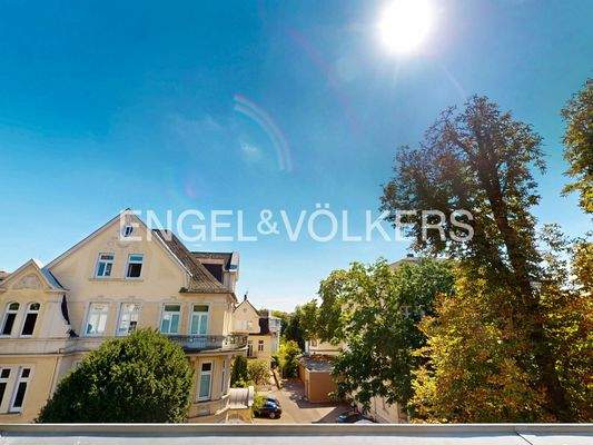 Blick vom Schlafzimmer Balkon