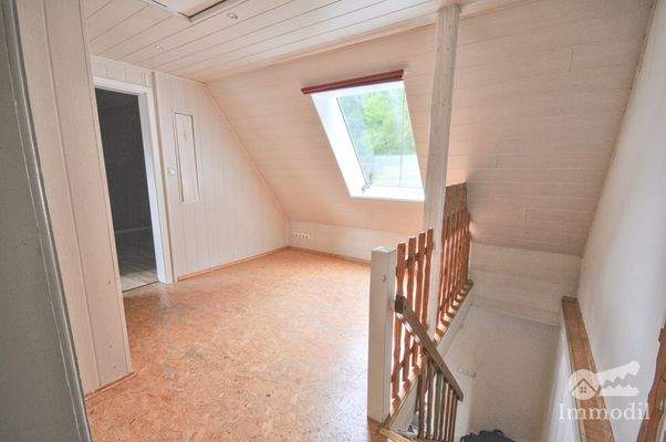 Durchgangszimmer - DG