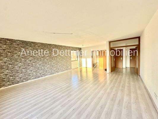 5 EG Wohnzimmer: Esszimmer Ansicht