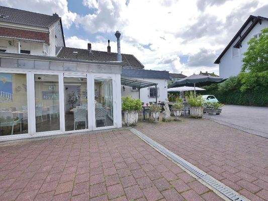 Wintergarten und Hoffläche