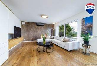 RE/MAX Immobilien DeLux