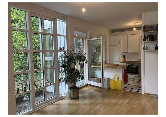 Wohnbereich mit Balkon