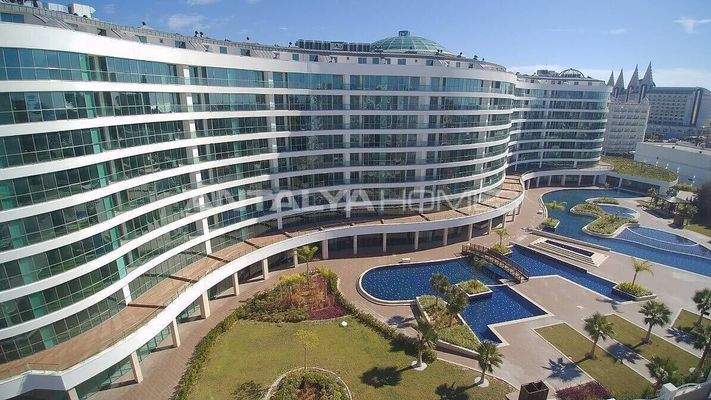 Flats in Hotel-Concept Complex Near the Sea in Kundu Antalya