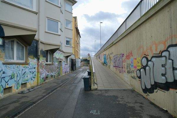 Rampe zur Guido Westerwelle Brücke