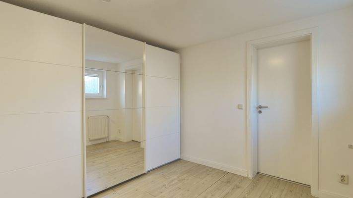 Das erste Zimmer im KG