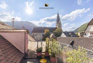 Aussicht von der großzügigen Dachterrasse bis zum Albtrauf