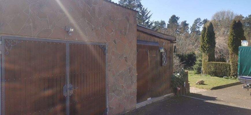 2.Garage mit Schuppen