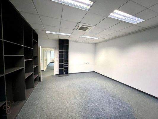 53a8b87a-0d74-41b8-bc72-82f171015128