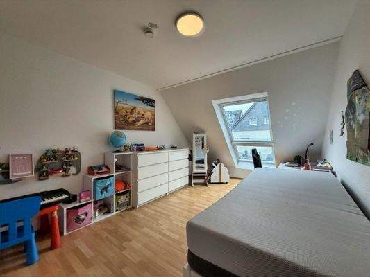 Kinderzimmer 1 OG