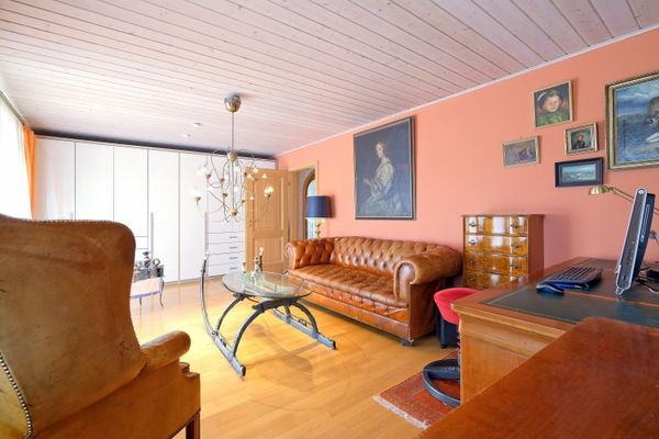 das Arbeitszimmer