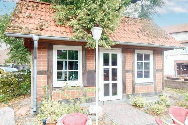 Gartenbestuhlungshaus im Biergarten