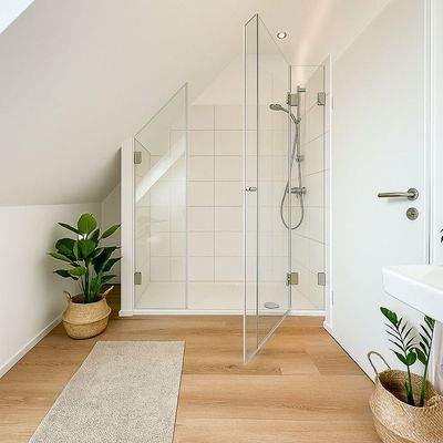 Duschbad Ebene 2_Möblierungsvorschlag