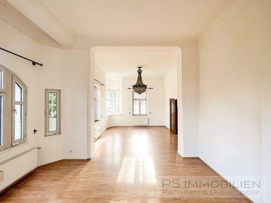 Blick durch Wohnbereich