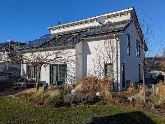 Haus von der Gartenseite