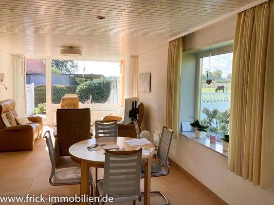 14-Eß- und Wohnbereich.JPG