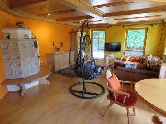 Wohnen - Essen mit Kachelofen OG 