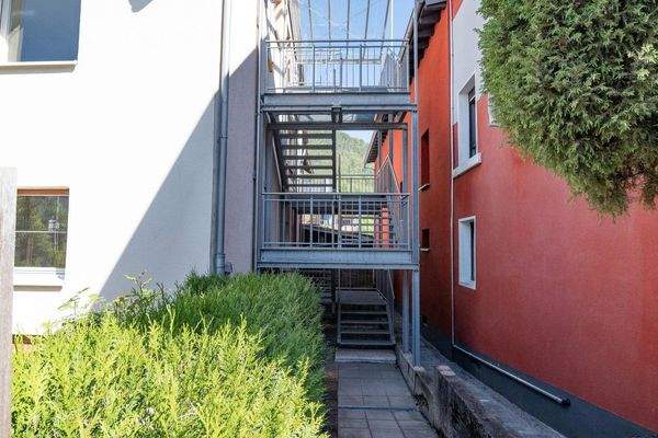 Zugang über Außentreppe