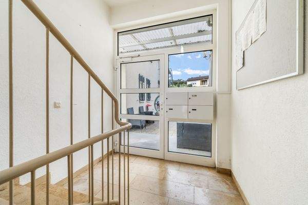 Hauseingang - Hinterhaus