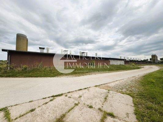 469.Betrieb.Außen (2)