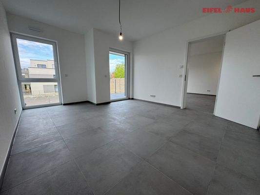 185F3F9D-220B-485B-96FC-5B5B3EDE5DF3