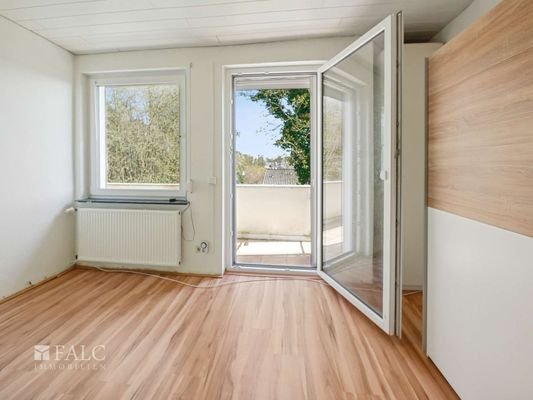 OG - Kind 2 - mit Zugang z. Balkon