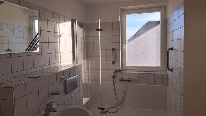 Bad mit Dusche