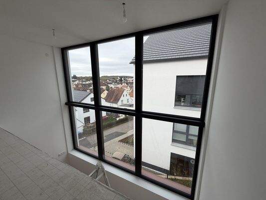 DG Empore Fensterfront