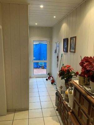 Flur Richtung Terrasse/Garten