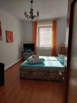 Schlafzimmer Whng 2.jpg