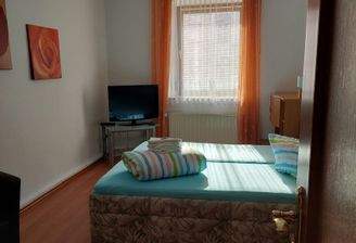 Schlafzimmer Whng 2.jpg