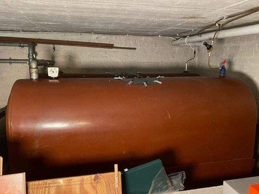 Öltank.JPEG