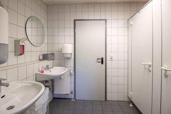 WC-Beispiel (gemeinschaftlich zu nutzen)