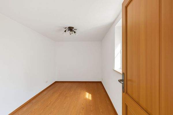 Zimmer 2 - bearbeitet